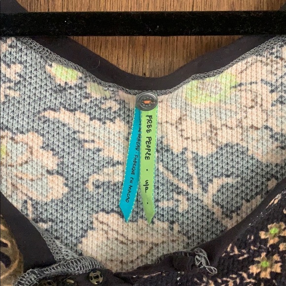 Free People Long Sleeve V-Neck - Picture 2 of 4